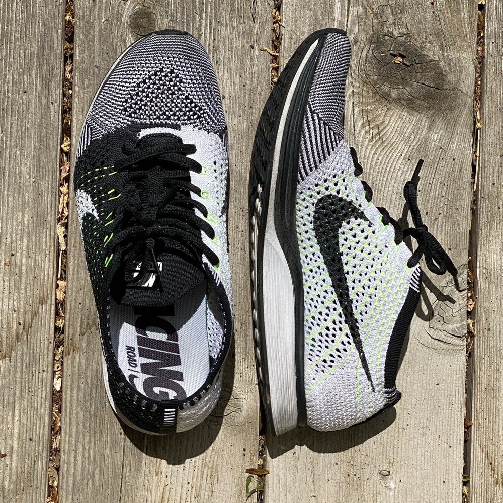 Men’s Nike Flyknit Racer - Picture 9 of 13